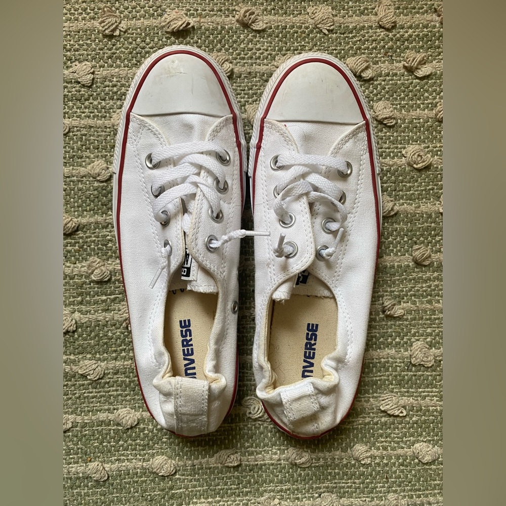 Size nine converse sneakers